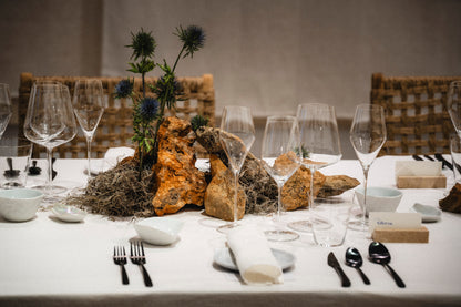 Reunidos en la luz: Composición de Mesa Europea, Set de 6