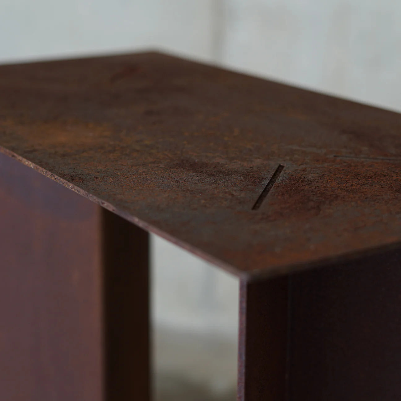 CORTEN STEEL TABLE 1200 - A timeless collectible