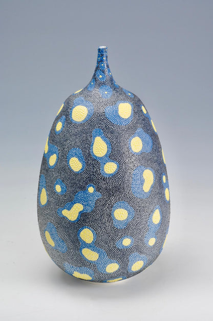Tracing the Dots - Composition of Three Vases