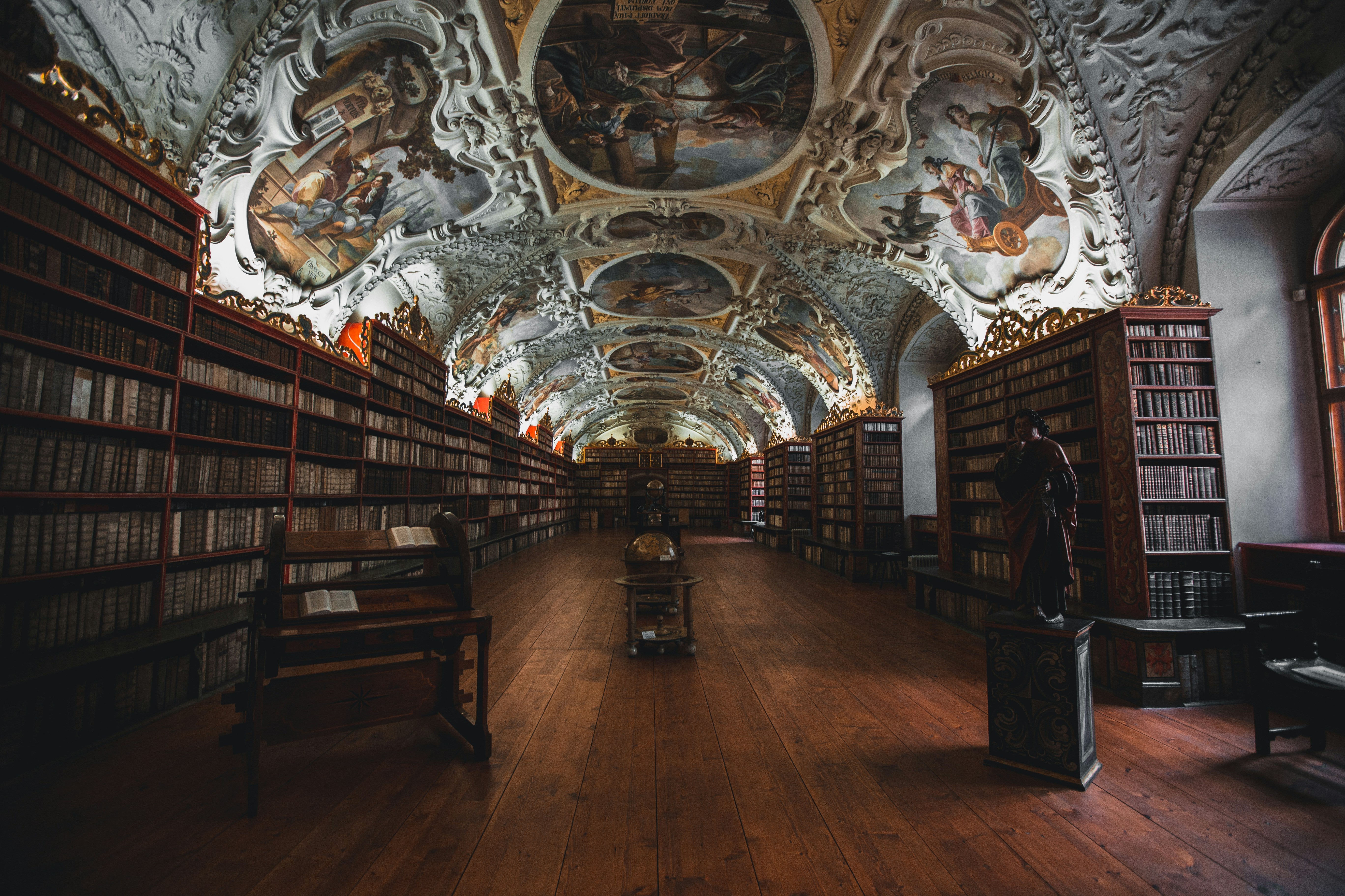 Textus #129, Theology Room